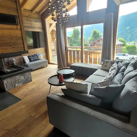 Cozy A 4* Avec Cheminee, Wifi, Et Balcon Proche Des Pistes Aux Gets - Fr-1-598-89 Chalet Les Gets